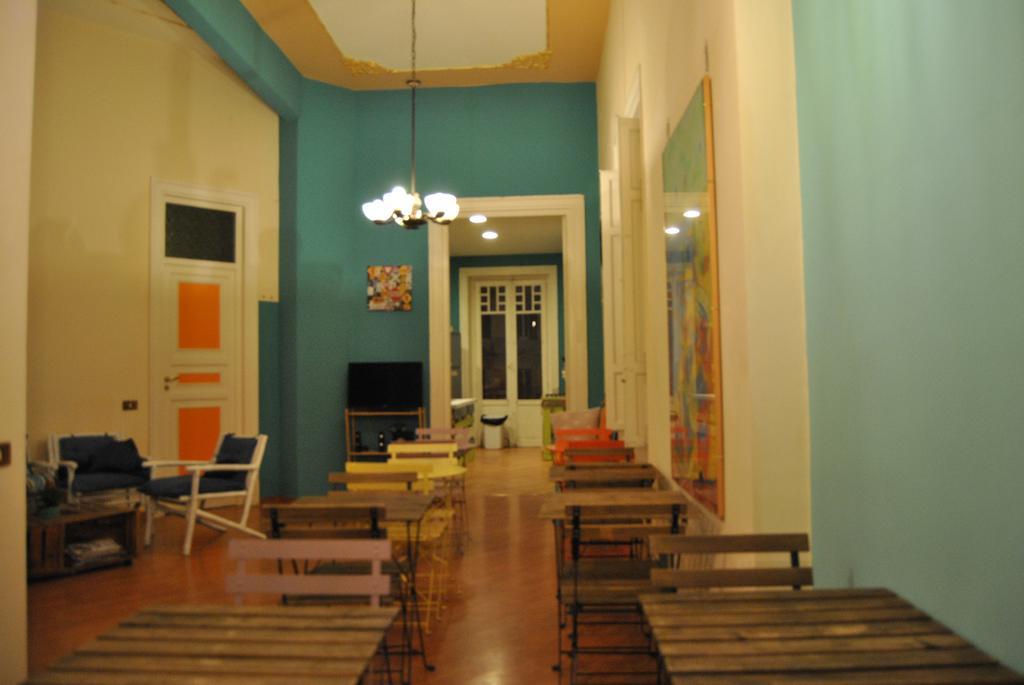 On The Way Hostel Palerme Extérieur photo